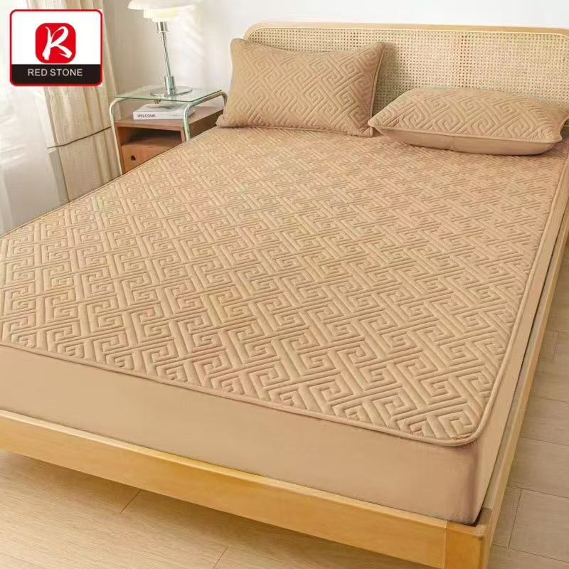 Kingsize Mattress Protector 3-in-1 Waterproof Set - 189x200cm + 31cm Depth, Includes 2 Pillow Cases (48x75cm)"