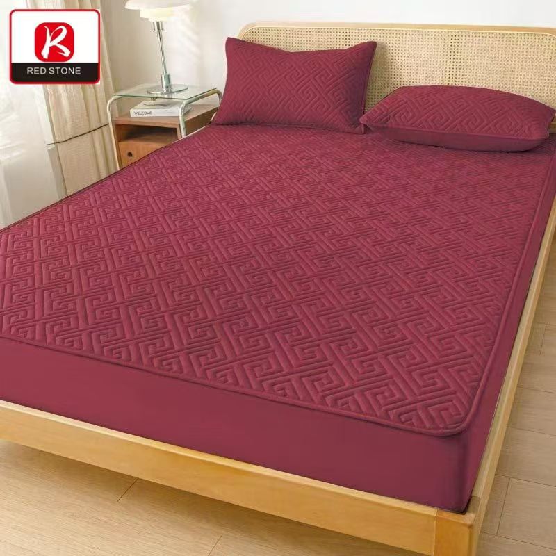 Kingsize Mattress Protector 3-in-1 Waterproof Set - 189x200cm + 31cm Depth, Includes 2 Pillow Cases (48x75cm)"